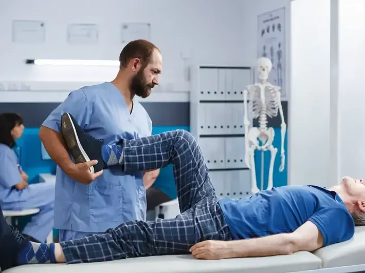 Neck Injury Treatment in Vinings, GA - Arrowhead Clinic